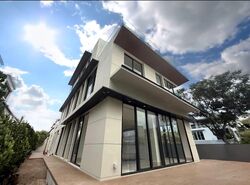 Dunearn Estate (D11), Semi-Detached #539963411